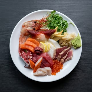 Umami Sashimi Bowl (우마미 사시미 덮밥)