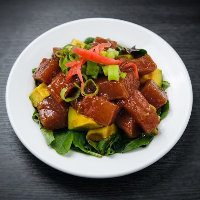 Bluefin Tuna & Avocado Salad (블루핀튜나, 아보카도 샐러드).